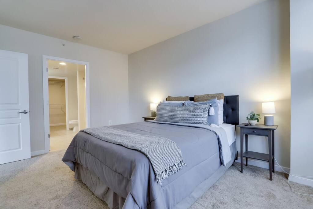 Fantastic 2 Bedroom Condo At Pentagon City Arlington Exterior photo